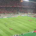 both teams warming up